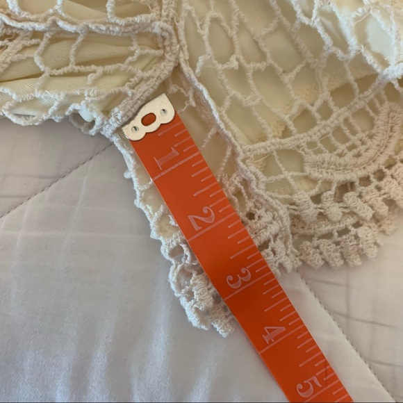 Crochet cream boho shorts size L with cream lining elastic waist hippie Shorts - Picture 11 of 11